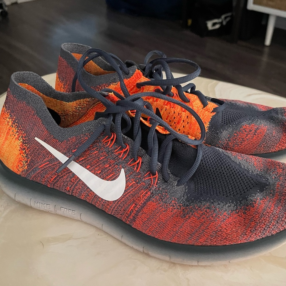 Nike Free Flyknit